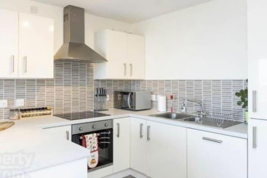 Apartment Ormeau Road Stylish Double Bedroom Luxury Belfast