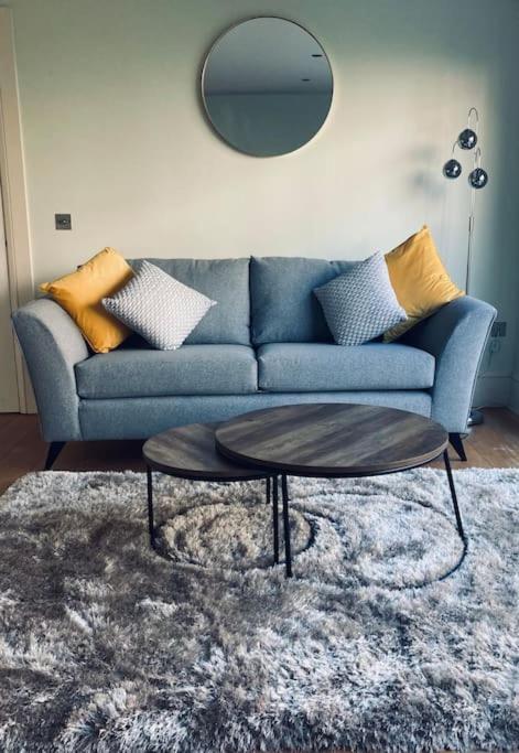 Ormeau Road Stylish Double Bedroom Luxury Apartment Belfast